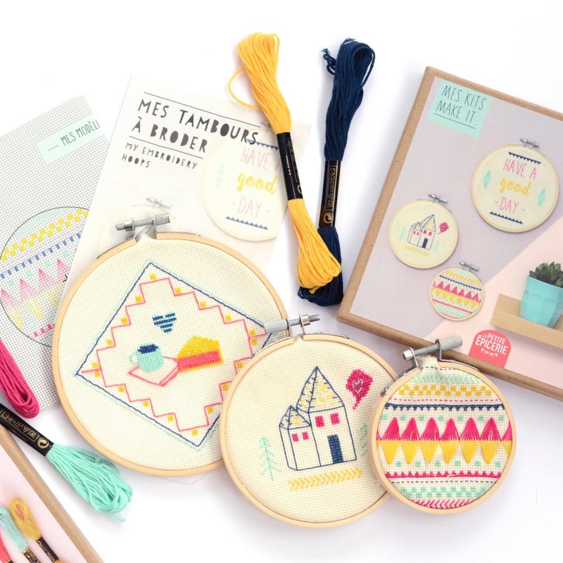 Kit Broderie Débutant Moses - Apprendre à Broder Avec Sac Coton Et Perles - DIY Enfant Dès 8 Ans